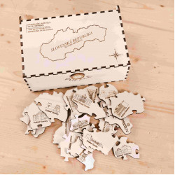 Drevené puzzle v krabičke - Kaštiele 